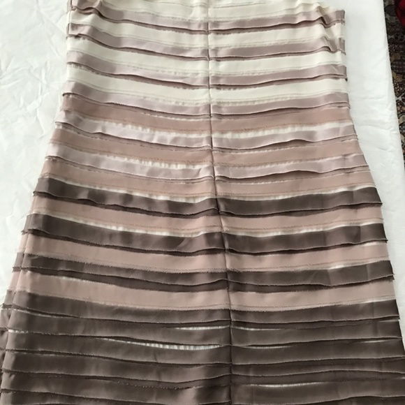 Phase 8 Short Sleeved Dress Size 10 US - Picture 5 of 7